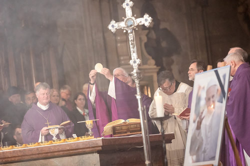 Stephansdom: Österreich nahm Abschied von Papst Franziskus