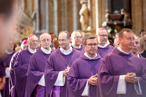Stephansdom: Österreich nahm Abschied von Papst Franziskus